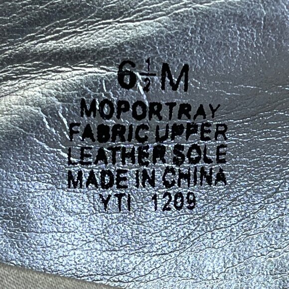 Mootsies Tootsies Women’s Silver Fabric Peep Toe Portray Slingback Heels Sz 6.5M - Picture 6 of 10